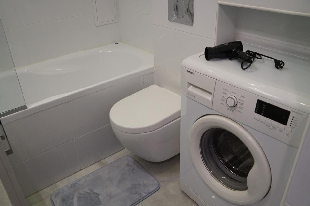 Apartament Gliwice Centrum Dunikowskiego Z Garazem Esterno foto